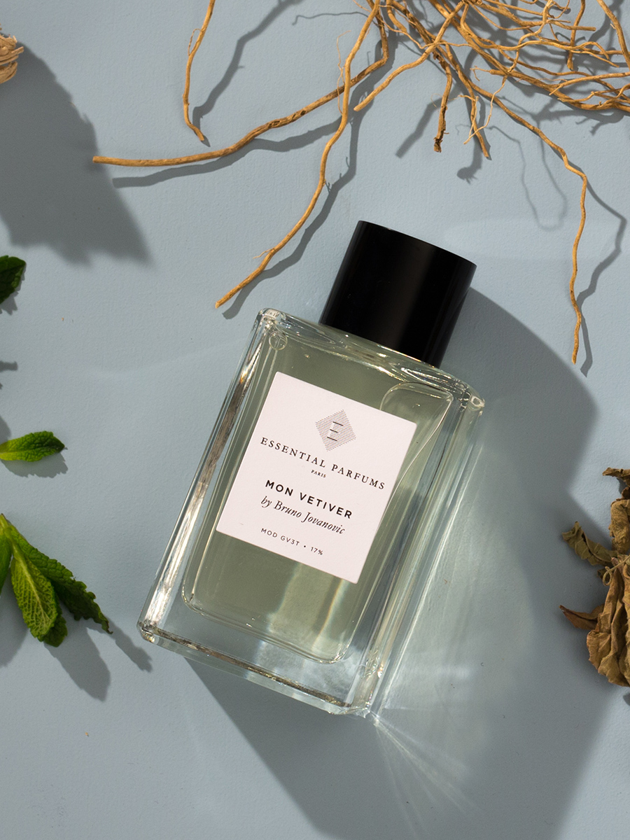 ESSENTIALS PARFUMS モンベチベー MON VETIVER エッセンシャル