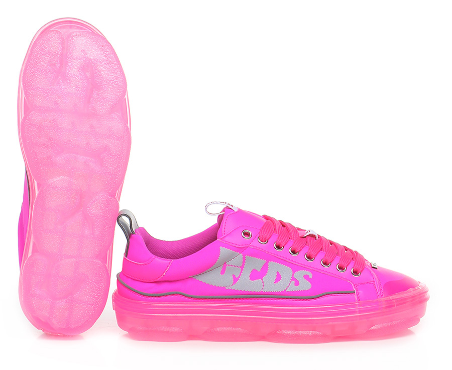 scarpe rosa fluo
