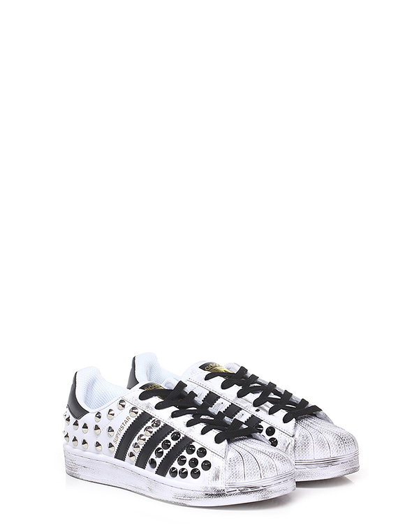 adidas platform borchie