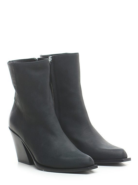 Ankle boot