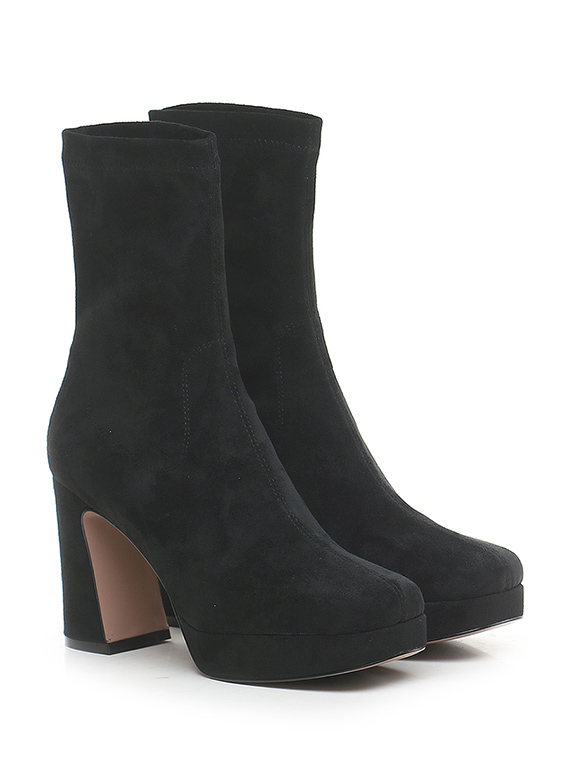 Ankle boot