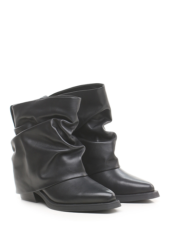 Ankle boot