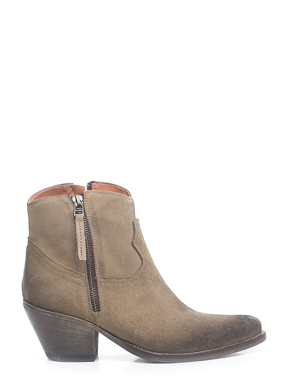 Ankle boot