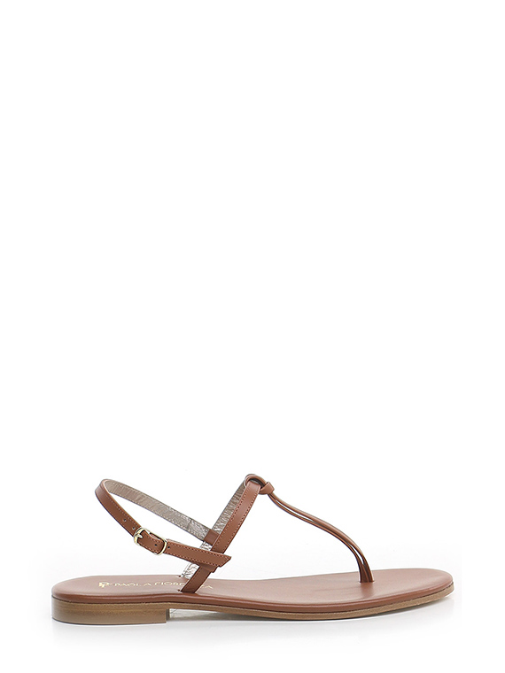 Flat sandal
