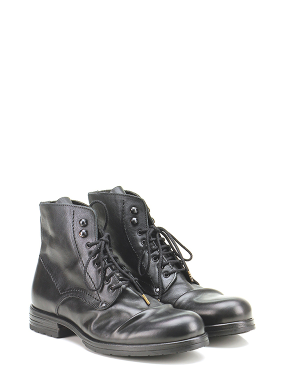 86758-87561-0.jpg?240321